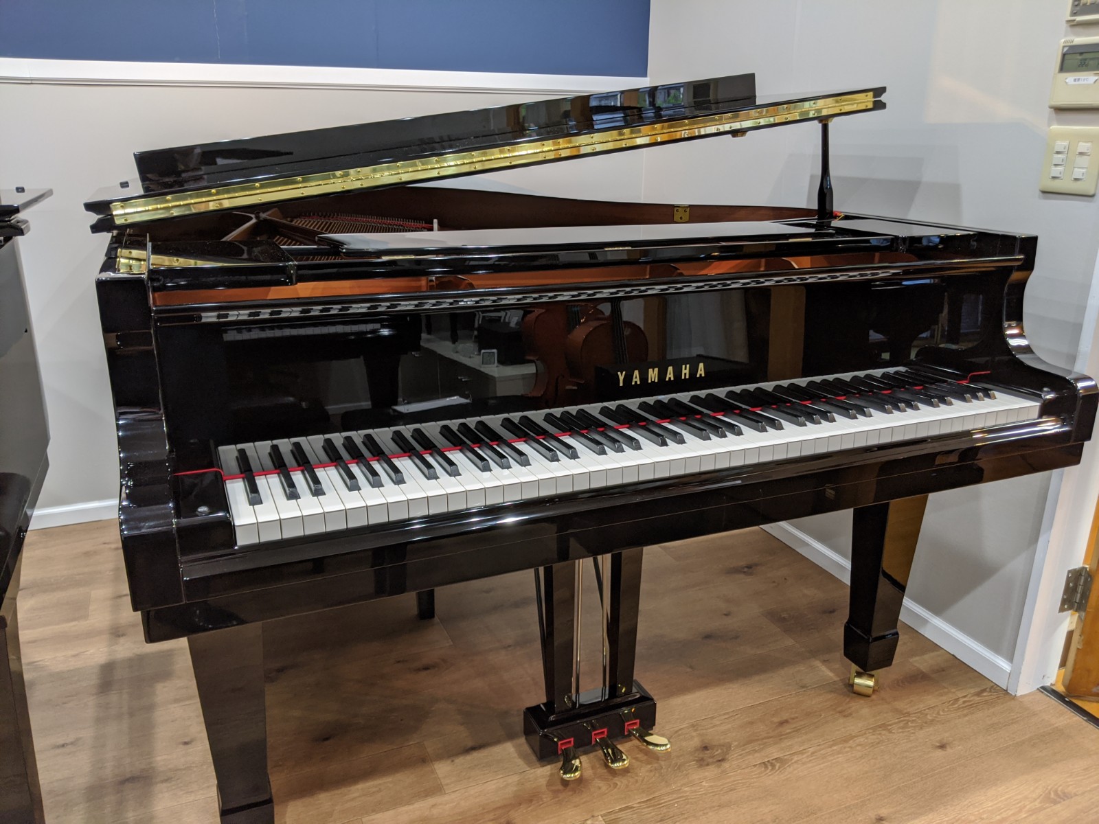 中古グランドピアノ YAMAHA（ヤマハ）C3 | 株式会社エルフラット