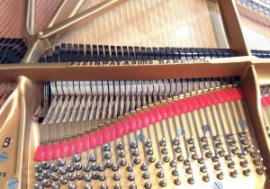 STEINWAY&SONS B211