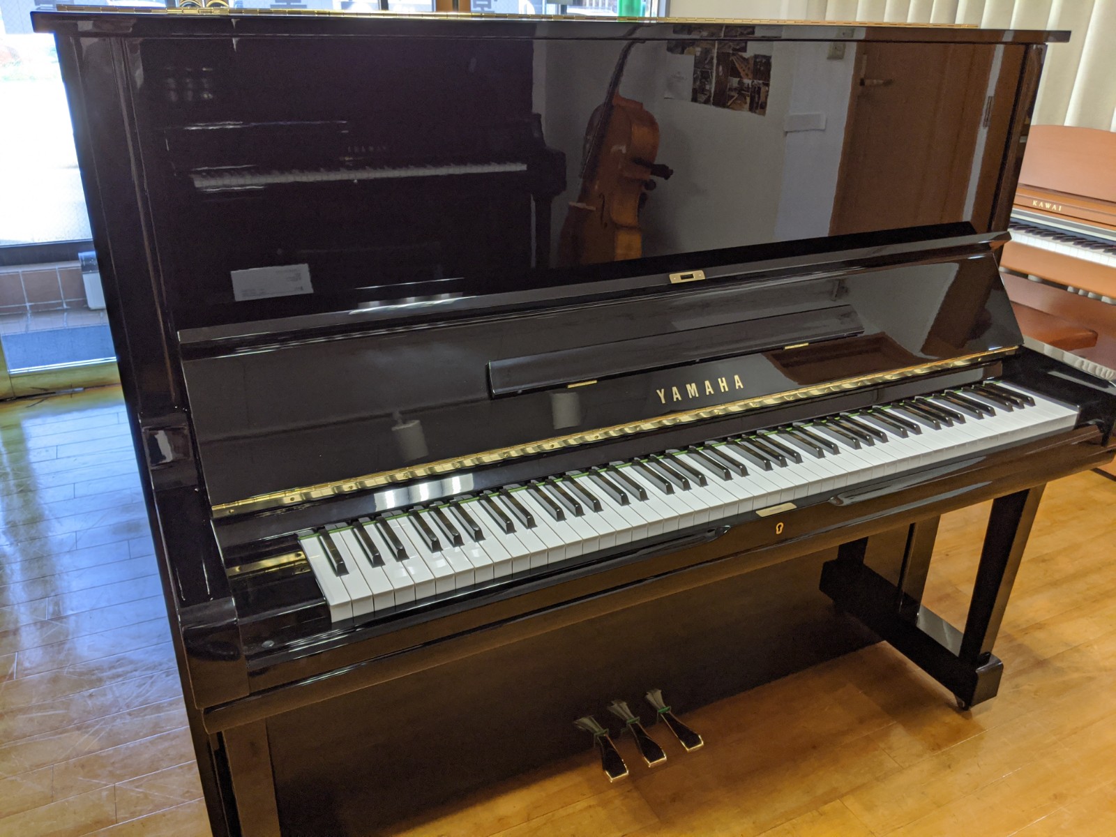 中古アップライトピアノ　YAMAHA（ヤマハ）U3A