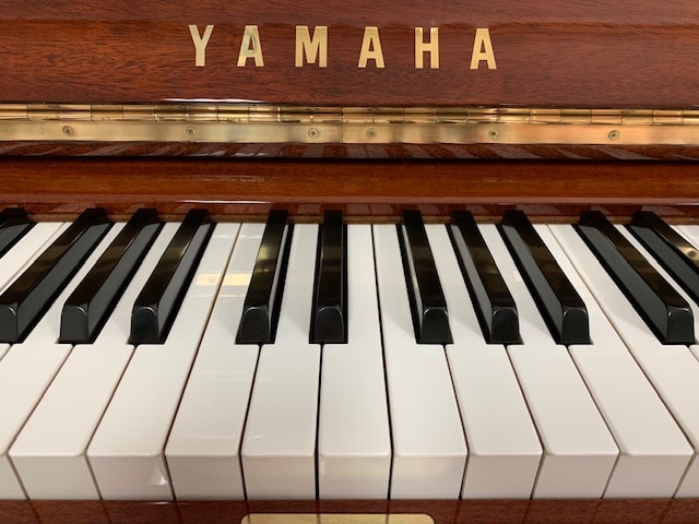 中古アップライトピアノ YAMAHA（ヤマハ）W106 | 株式会社エルフラット